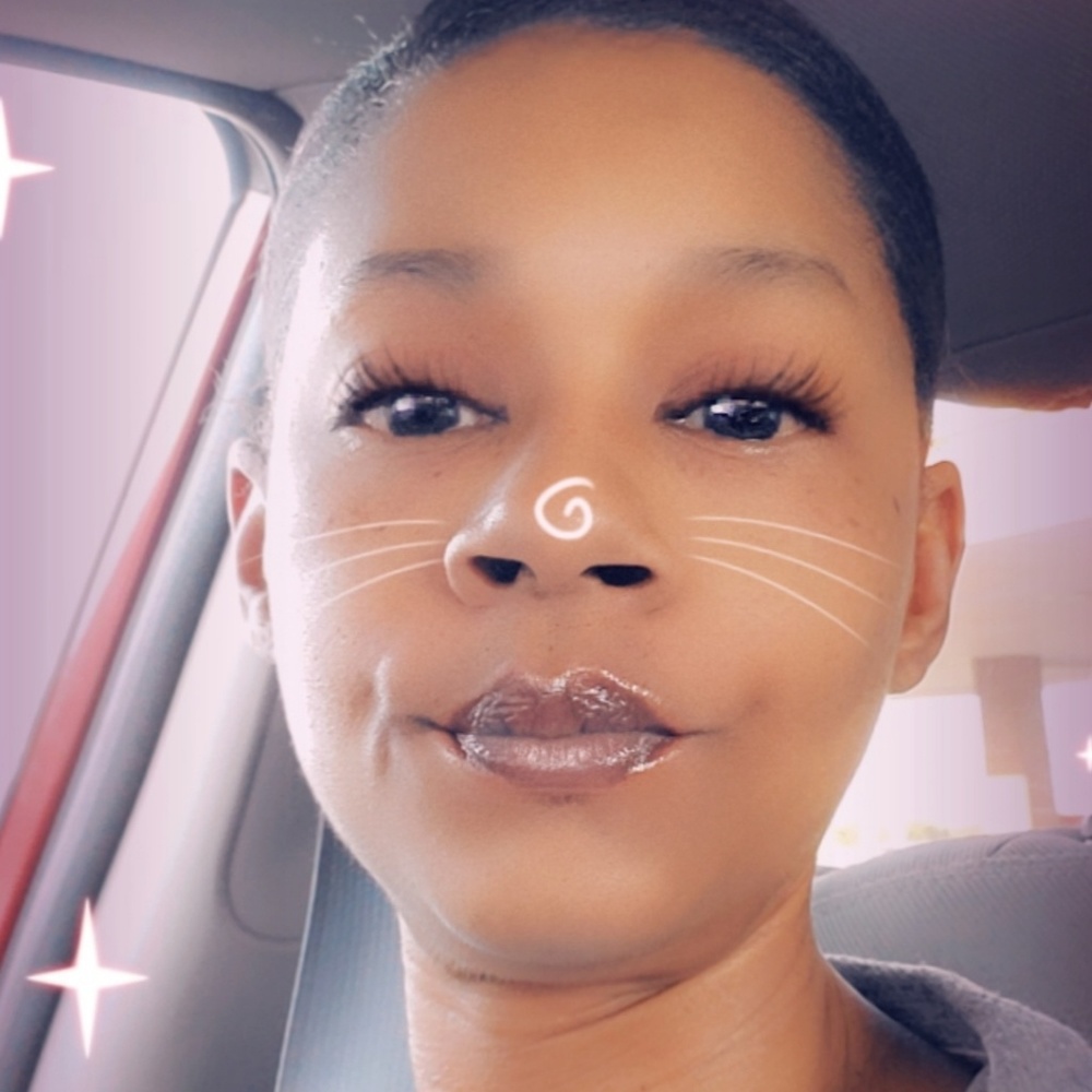 Meet your Posher, Banita